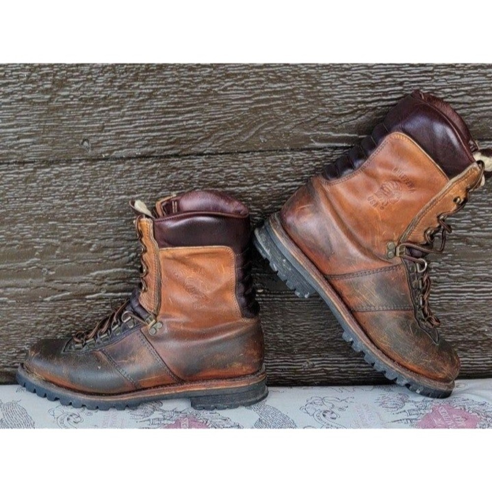 Vibram Chippewa insulated wool boots